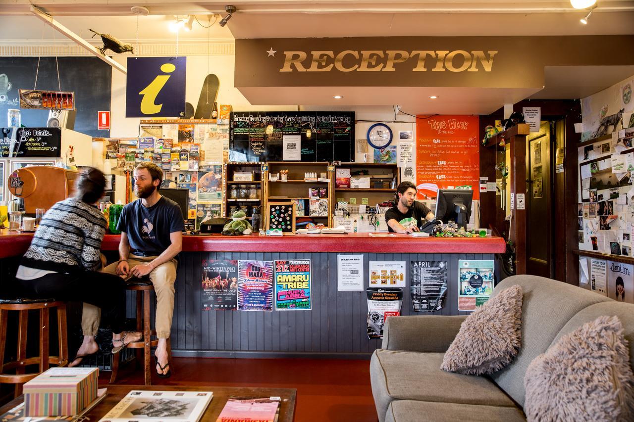 The Pickled Frog Hostel โฮบาร์ต ภายนอก รูปภาพ